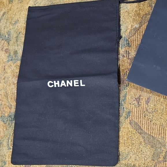 CHANEL Dust Bag - Picture 2 of 5